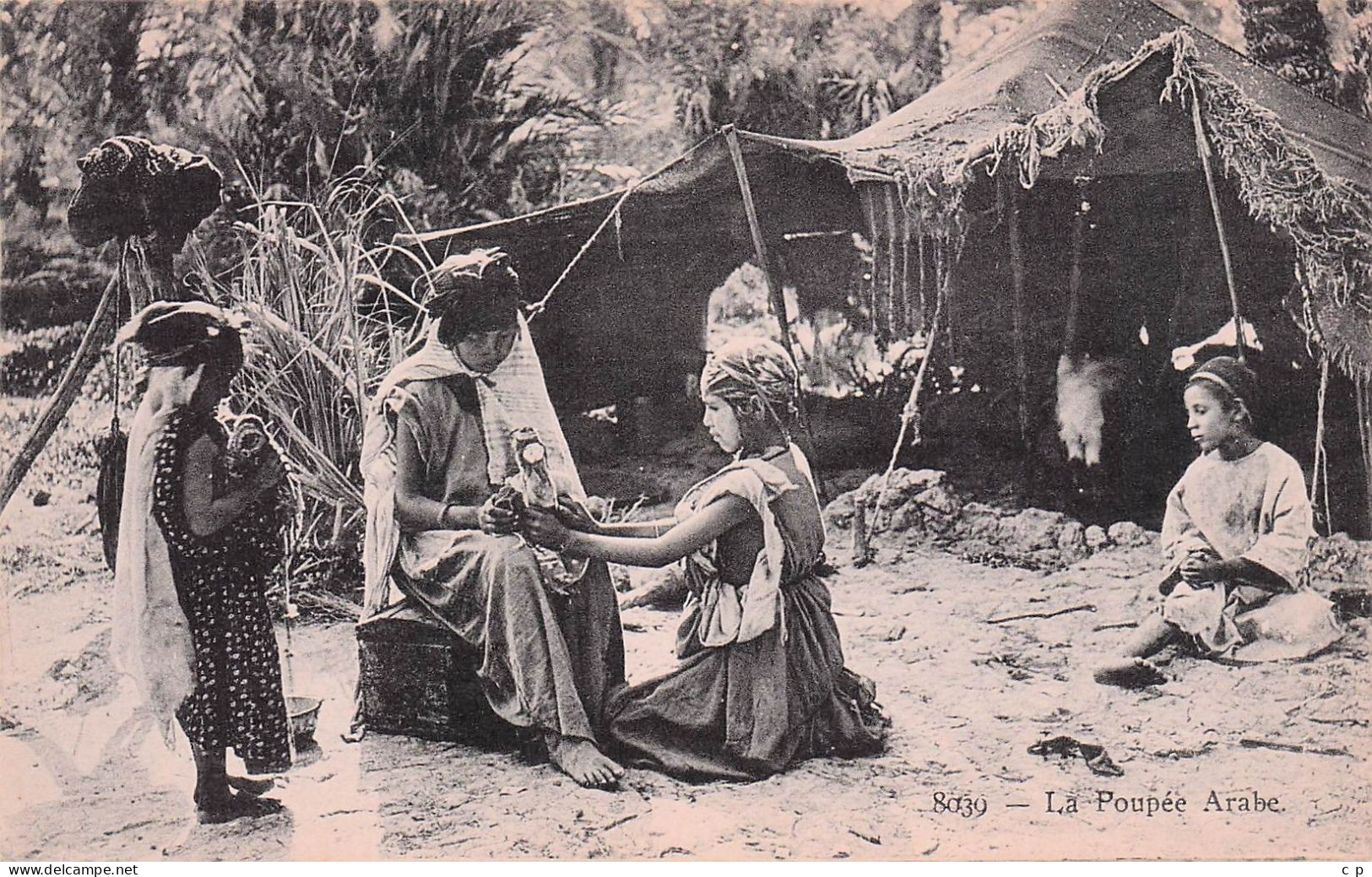 Alger - Scenes Et Types - La Poupee Arabe - CPA°J - Scenes