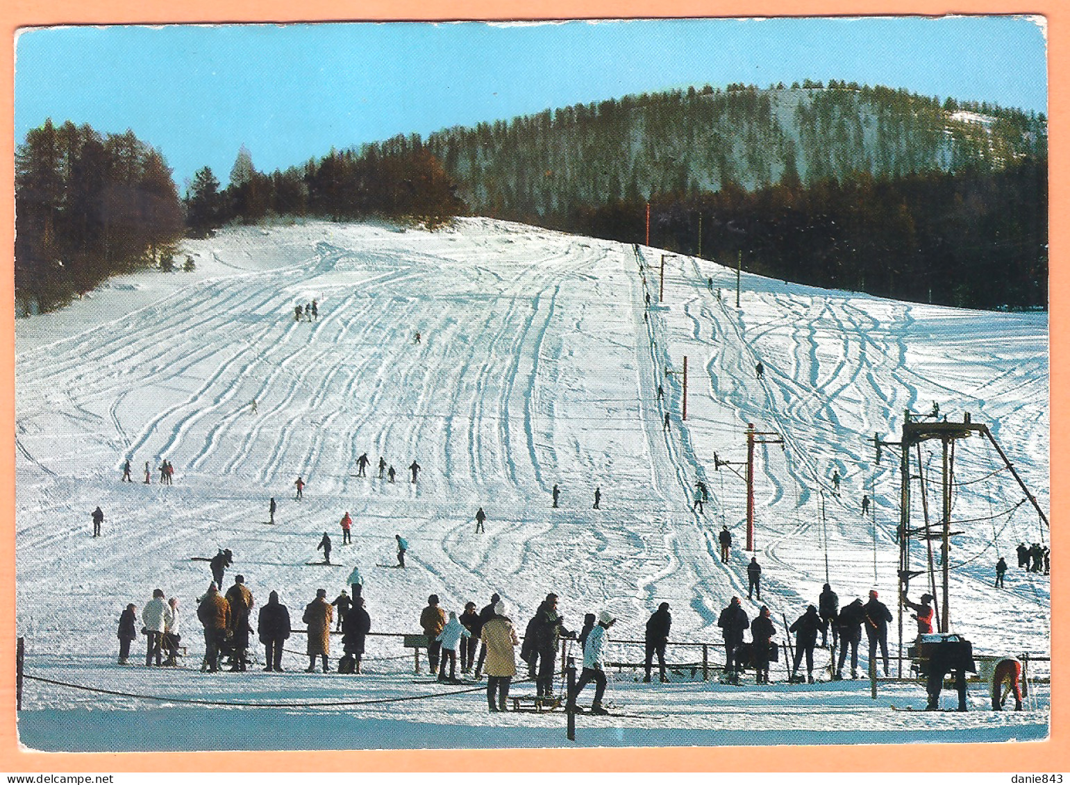 Ppgf/ CPSM Grand Format - HAUTES ALPES - ANCELLES - TÉLÉSKI DE PRAT-JOUBERT - Animation, Skieurs - Autres & Non Classés