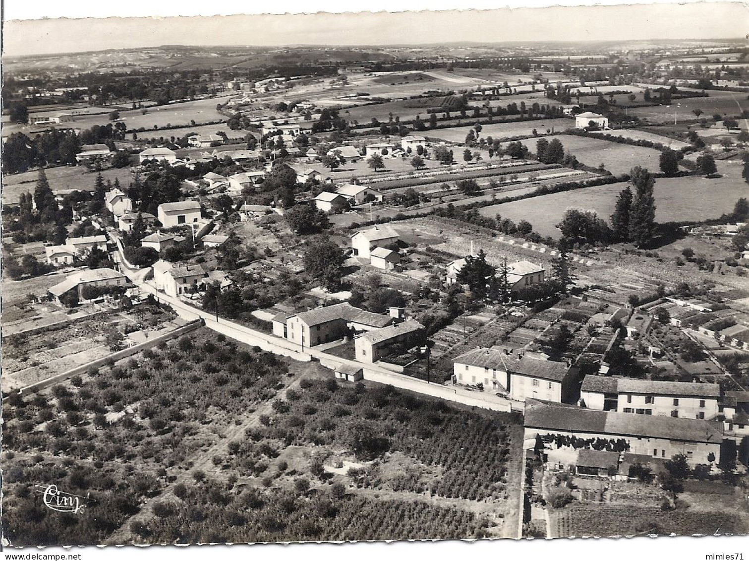 CP VOUGY Vue Aerienne Du Bourg - Autres & Non Classés