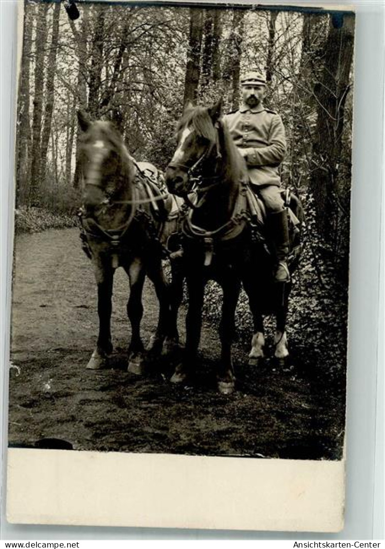 39871708 - Landser In Uniform Zu Pferde Mit Einem Reiterlosen Pferd Am Zuegel - War 1914-18