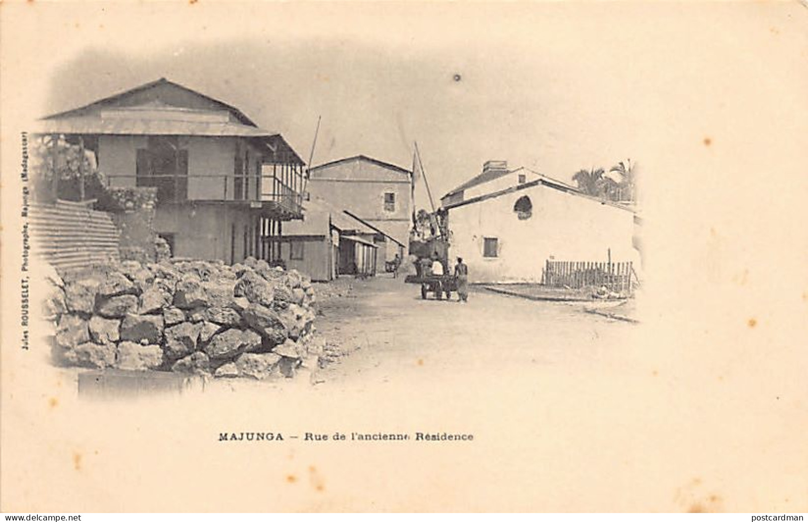 Madagascar - MAJUNGA - Rue De L'Ancienne Résidence - Ed. J. Rousselet  - Madagaskar