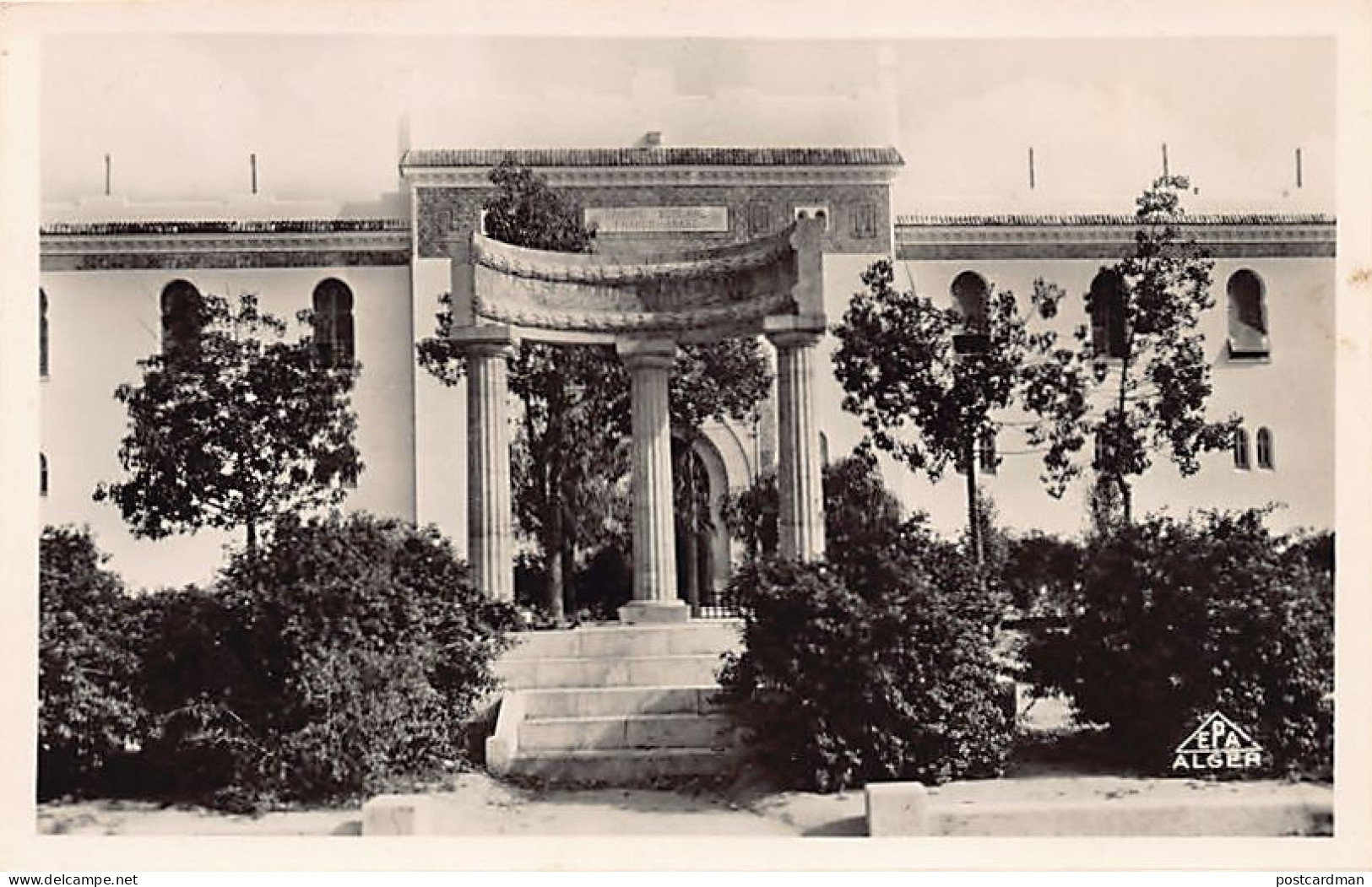 Tunisie - NABEUL - Monument Aux Morts - Ed. Photo-Africaines 1 - Tunisie