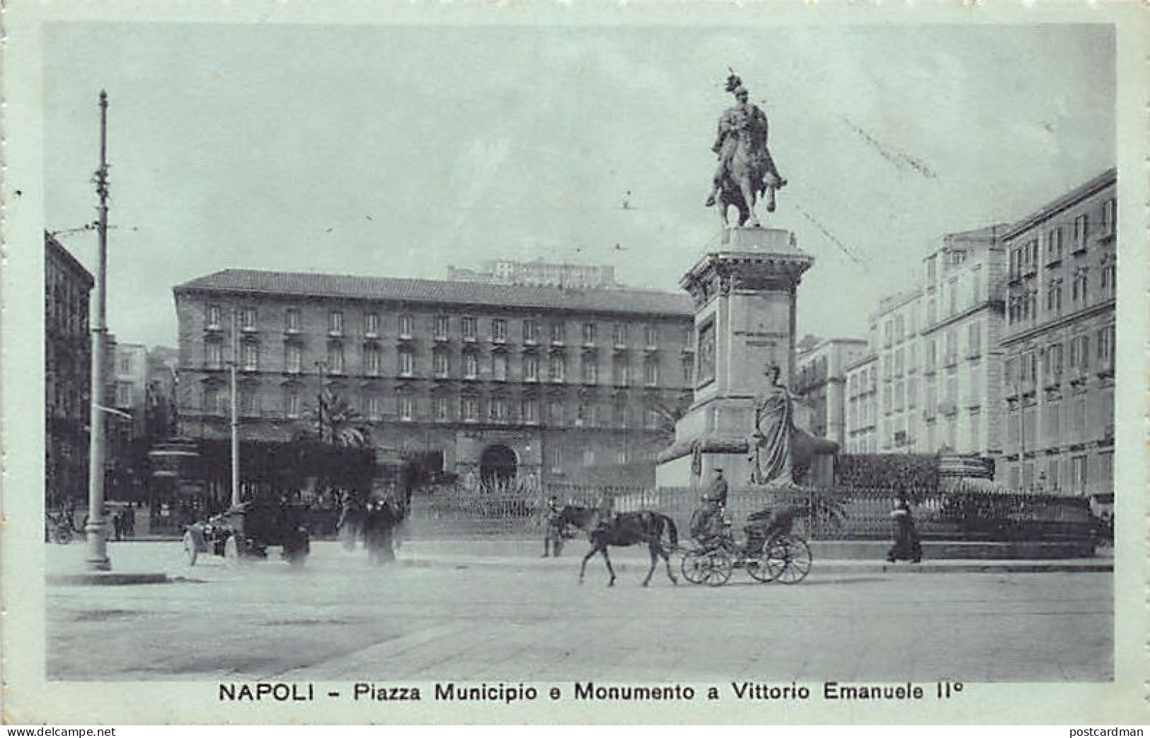Italia - NAPOLI - Piazza Municipio E Monumento A Vittorio Emanuele II° - Ed. Roberto Zedda - Napoli