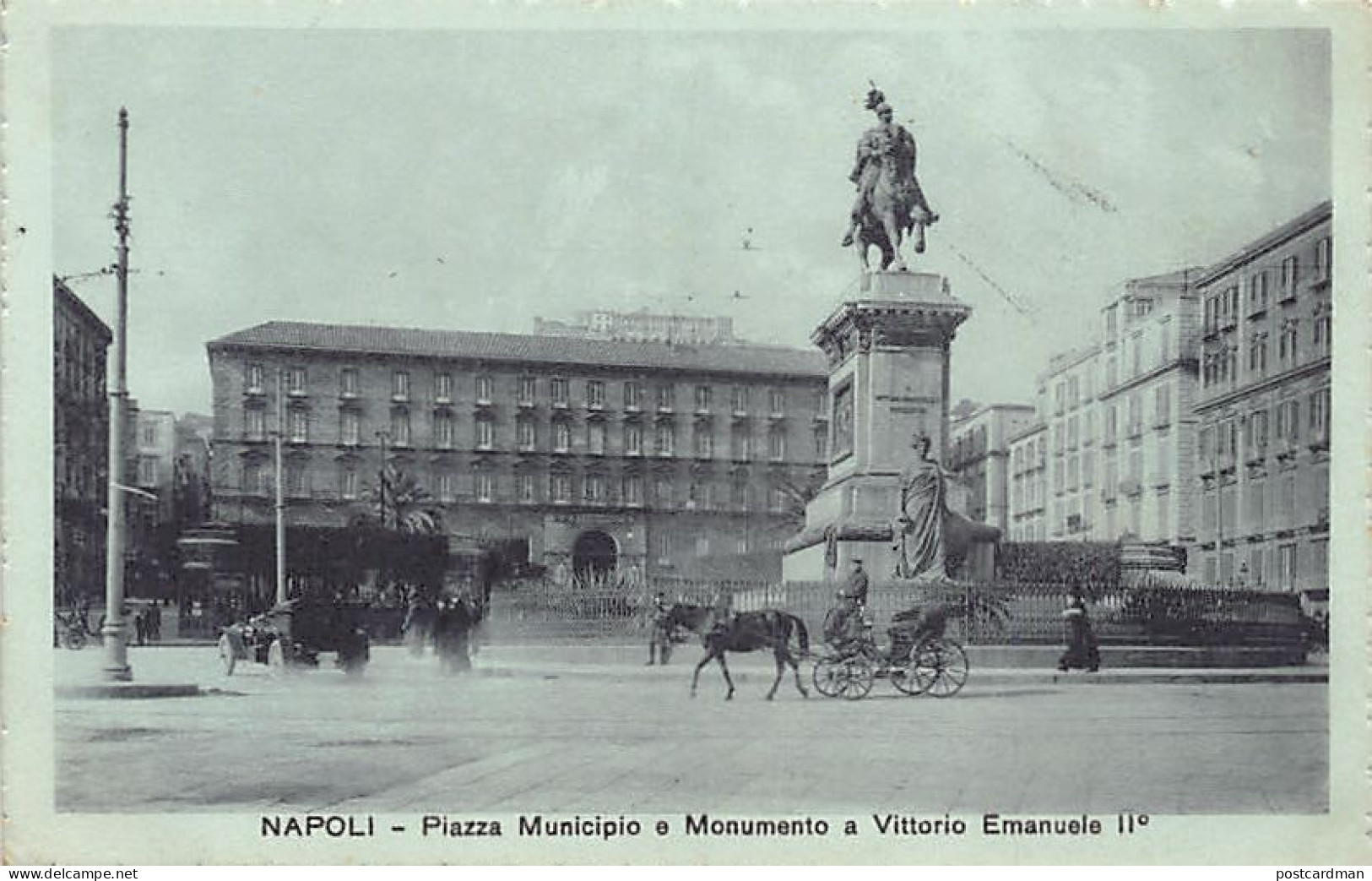 Italia - NAPOLI - Piazza Municipio E Monumento A Vittorio Emanuele II° - Ed. Roberto Zedda - Napoli (Naples)