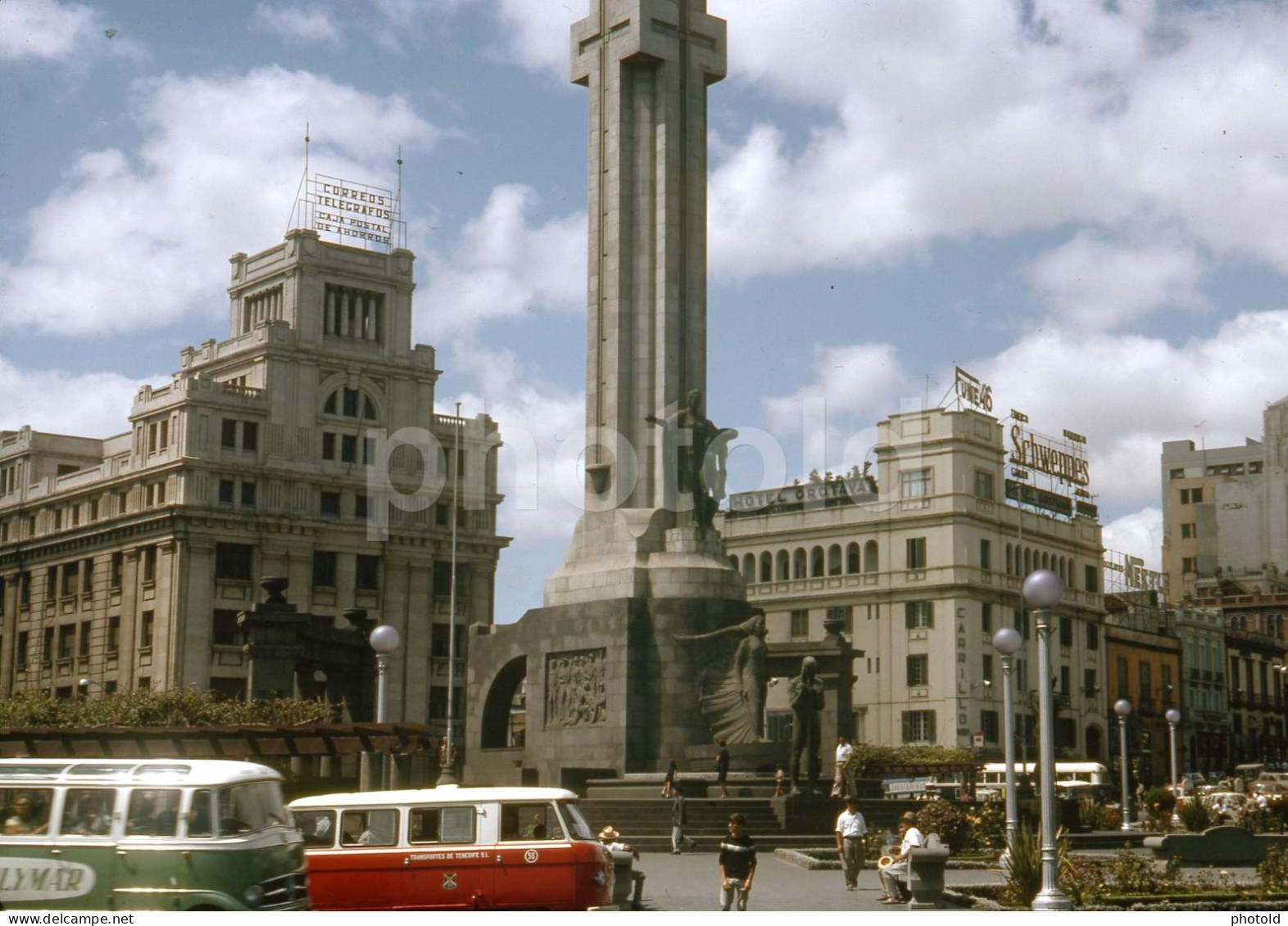 1969 COMMER MINI BUS MERCEDES VAN TENERIFE ESPANA SPAIN 35mm AMATEUR DIAPOSITIVE SLIDE Not PHOTO No FOTO NB4144 - Diapositives (slides)