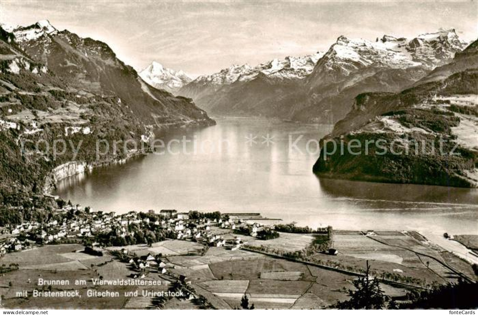 13828539 Brunnen Vierwaldstaettersee SZ Mit Bristenstock Gitschen Und Urirotstoc - Andere & Zonder Classificatie