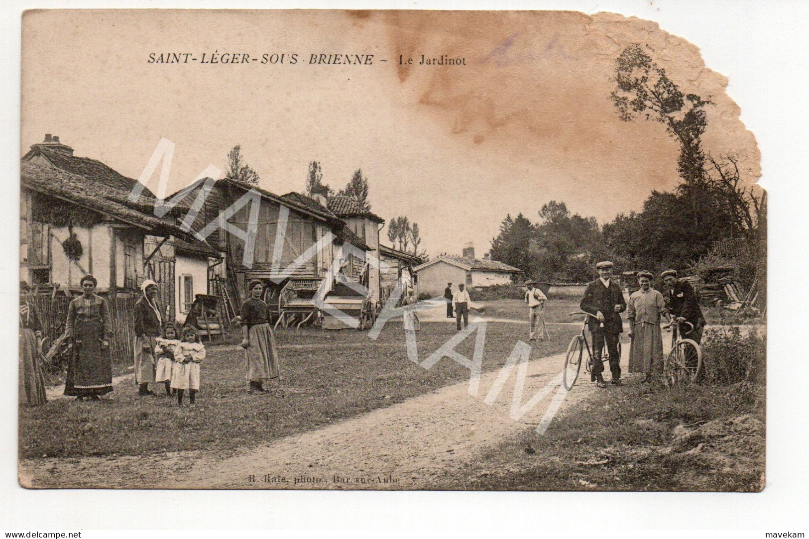 Cpa Rare Animée   " Saint-Leger-Sous- Brienne   -  Le Jardinot " - Andere & Zonder Classificatie