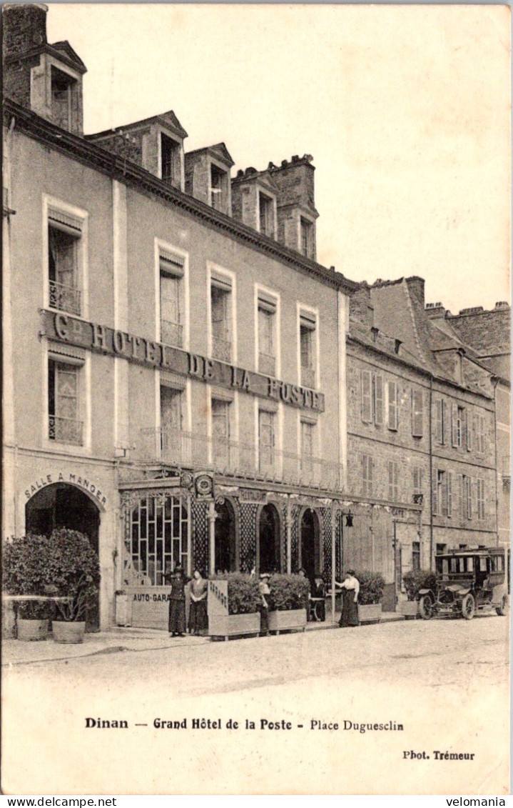 S16524 Cpa 22 Dinan - Grand Hôtel De La Poste )- Place Duguesclin - Dinan