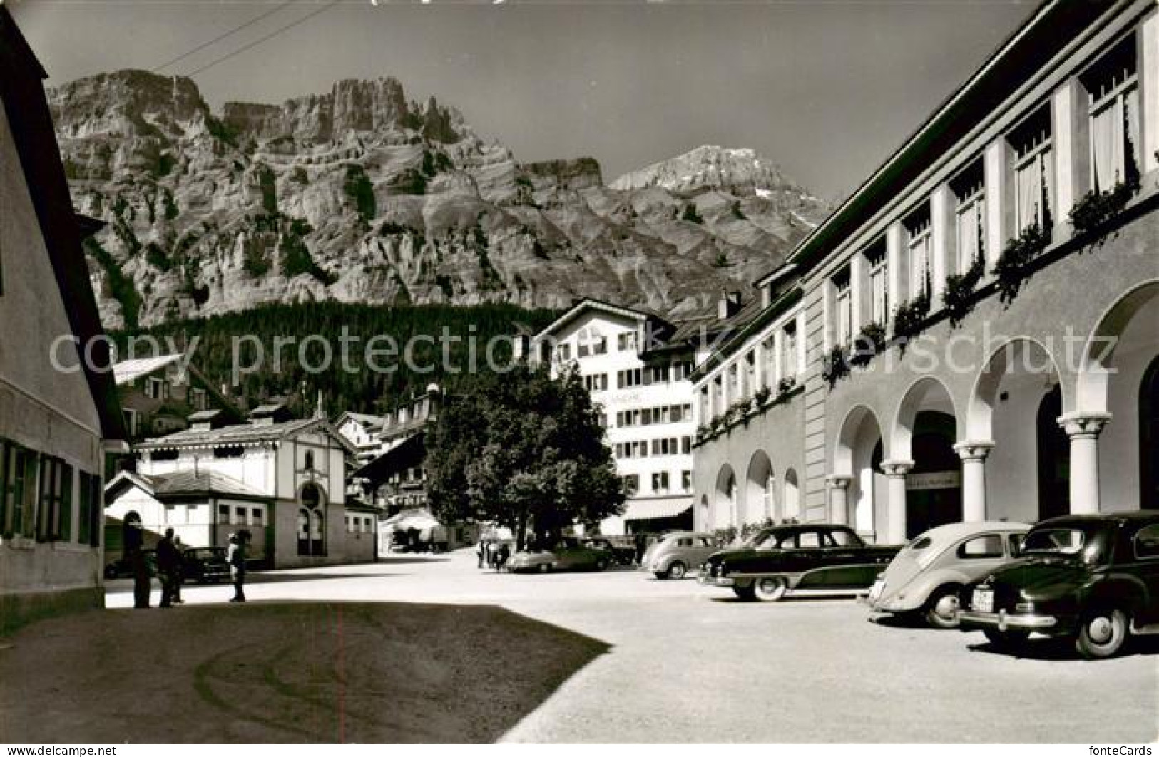 13821189 Leukerbad Loueche-les-Bains VS Dorfplatz Plattenhoerner Und Rinderhorn  - Autres & Non Classés