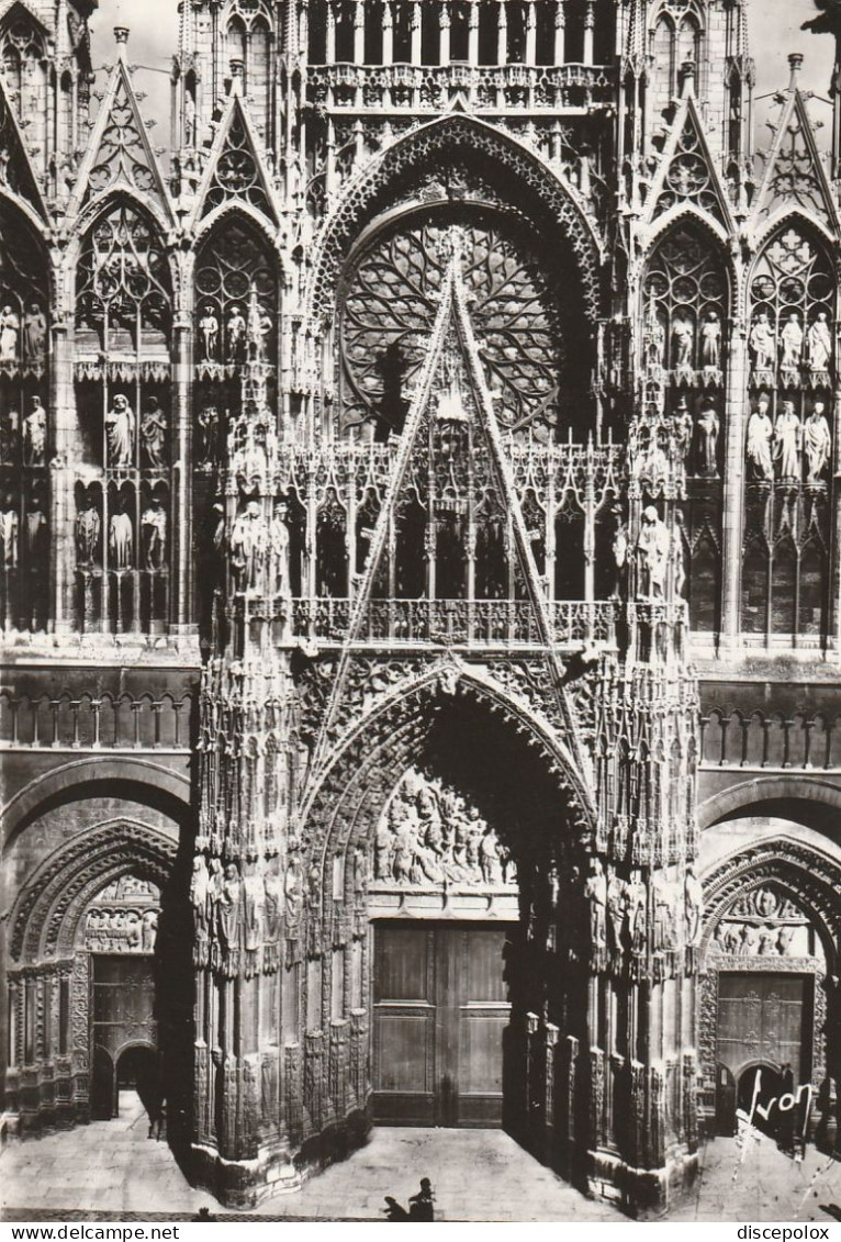 AD386 Rouen - La Cathedrale - Portail Central Et La Rosace / Non Viaggiata - Rouen