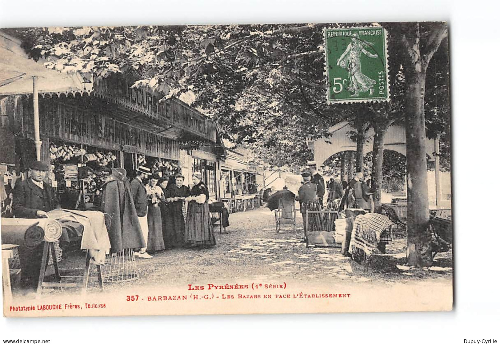 BARBAZAN - Les Bazars En Face L'Etablissement - Très Bon état - Barbazan