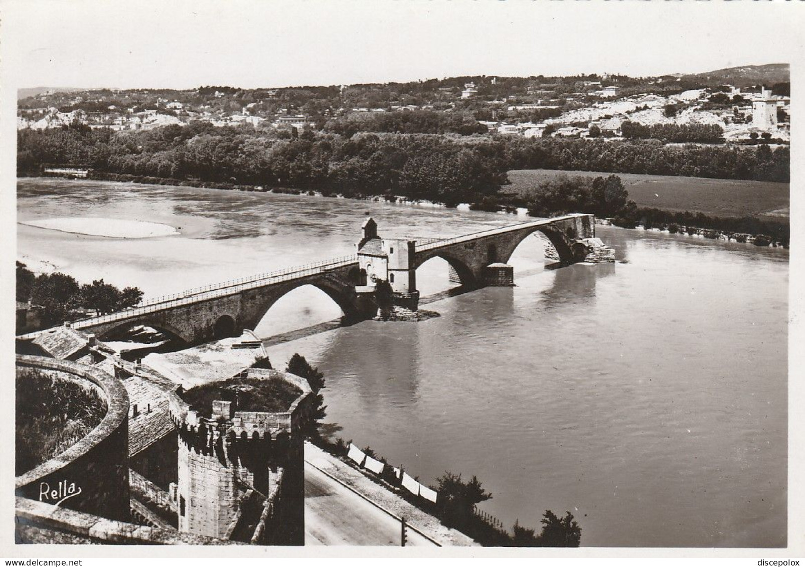 AD390 Avignon - Le Rhone Et Le Pont Saint Benezet / Non Viaggiata - Avignon