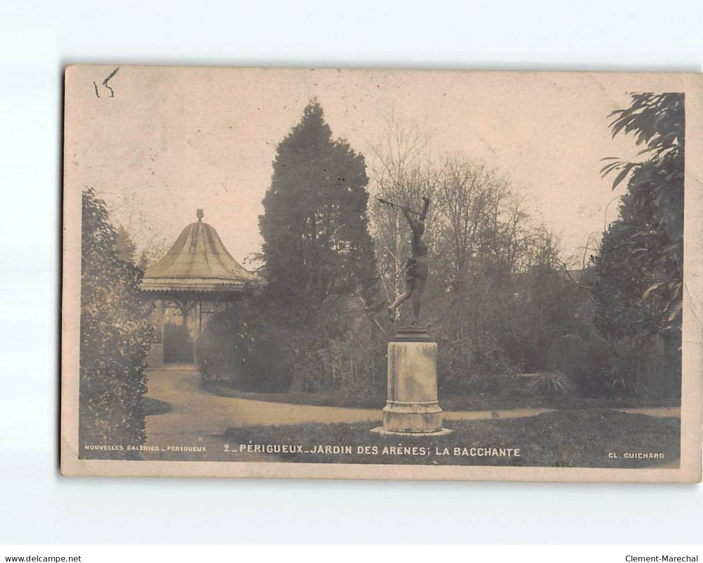 PERIGUEUX : Jardin Des Arènes, La Bacchante - état - Périgueux