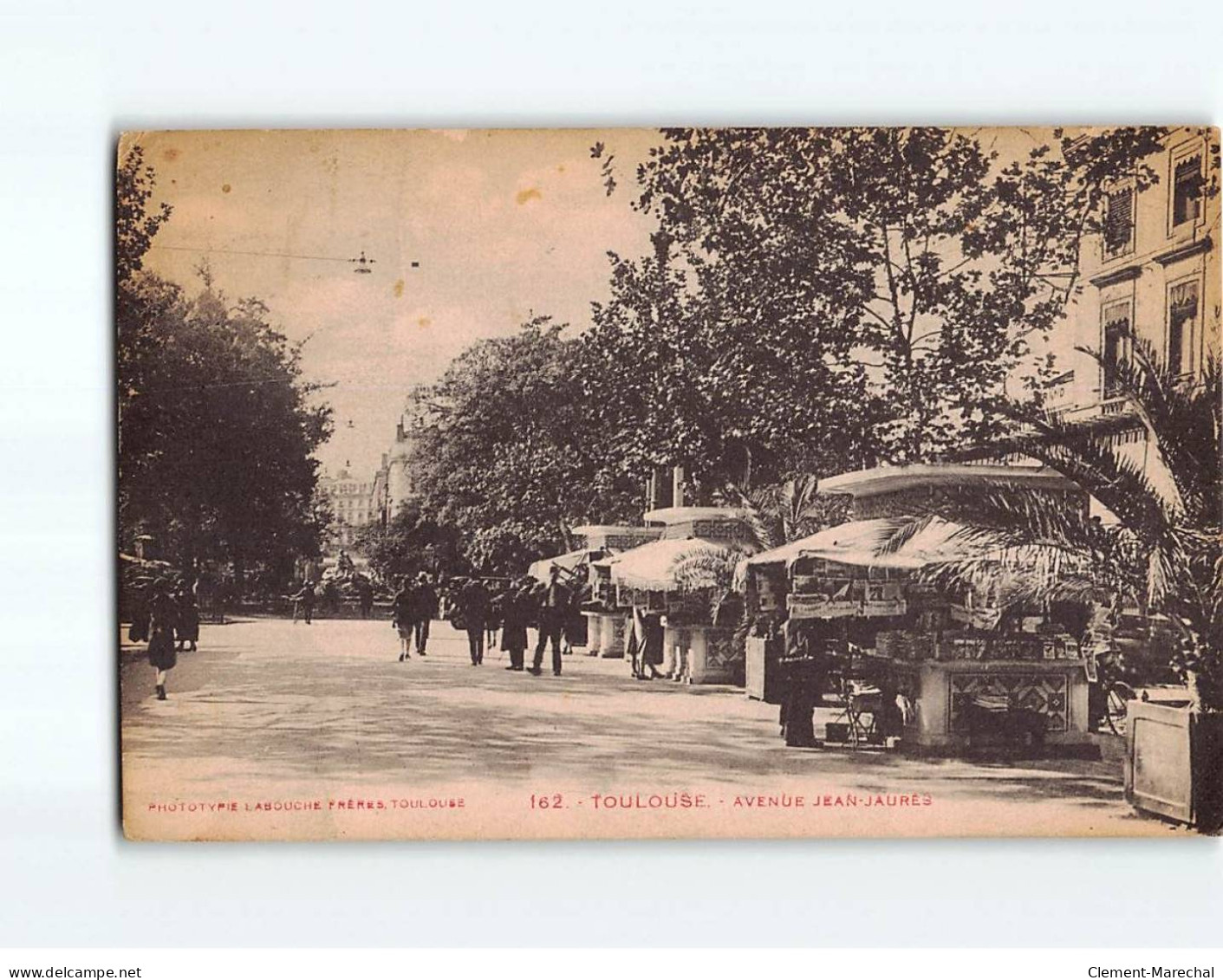 LUCHON : Avenue Jean Jaurès - état - Luchon