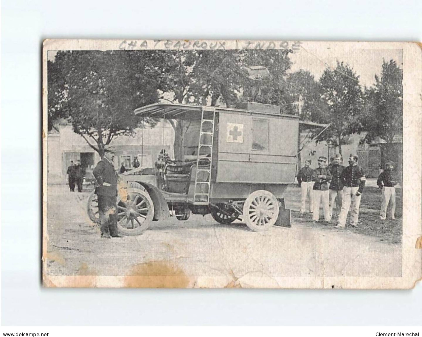 CHATEAUROUX : Une Ambulance - état - Chateauroux