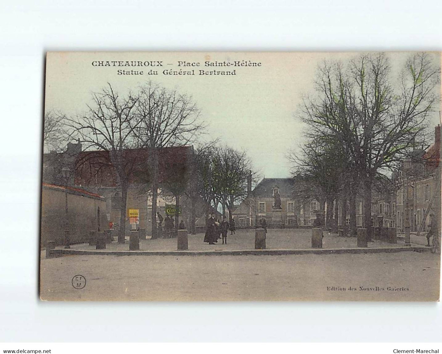 CHATEAUROUX : Place Sainte-Hélène, Statue Du Générale Bertrand - état - Chateauroux