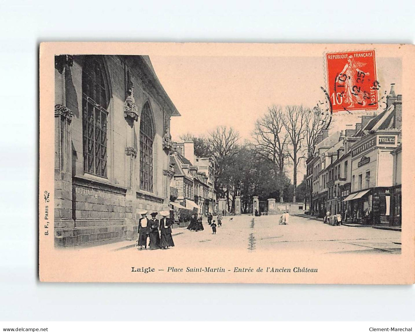 L'AIGLE : Place Saint-Martin, Entrée De L'Ancien Château - état - L'Aigle