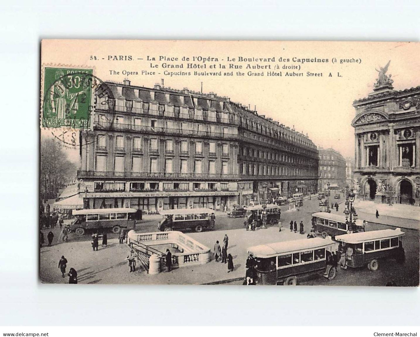 PARIS : La Place De L'Opéra, Le Boulevard Des Capucines, Le Grand Hôtel Et La Rue Aubert - Très Bon état - Places, Squares