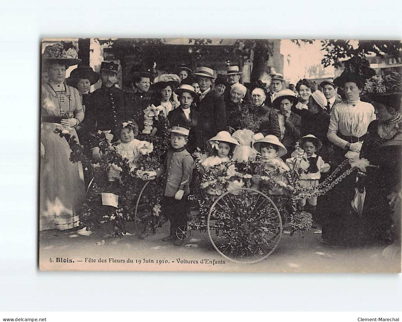 BLOIS : Fête Des Fleurs Du 19 Juin 1910, Voitures D'Enfants - Très Bon état - Blois