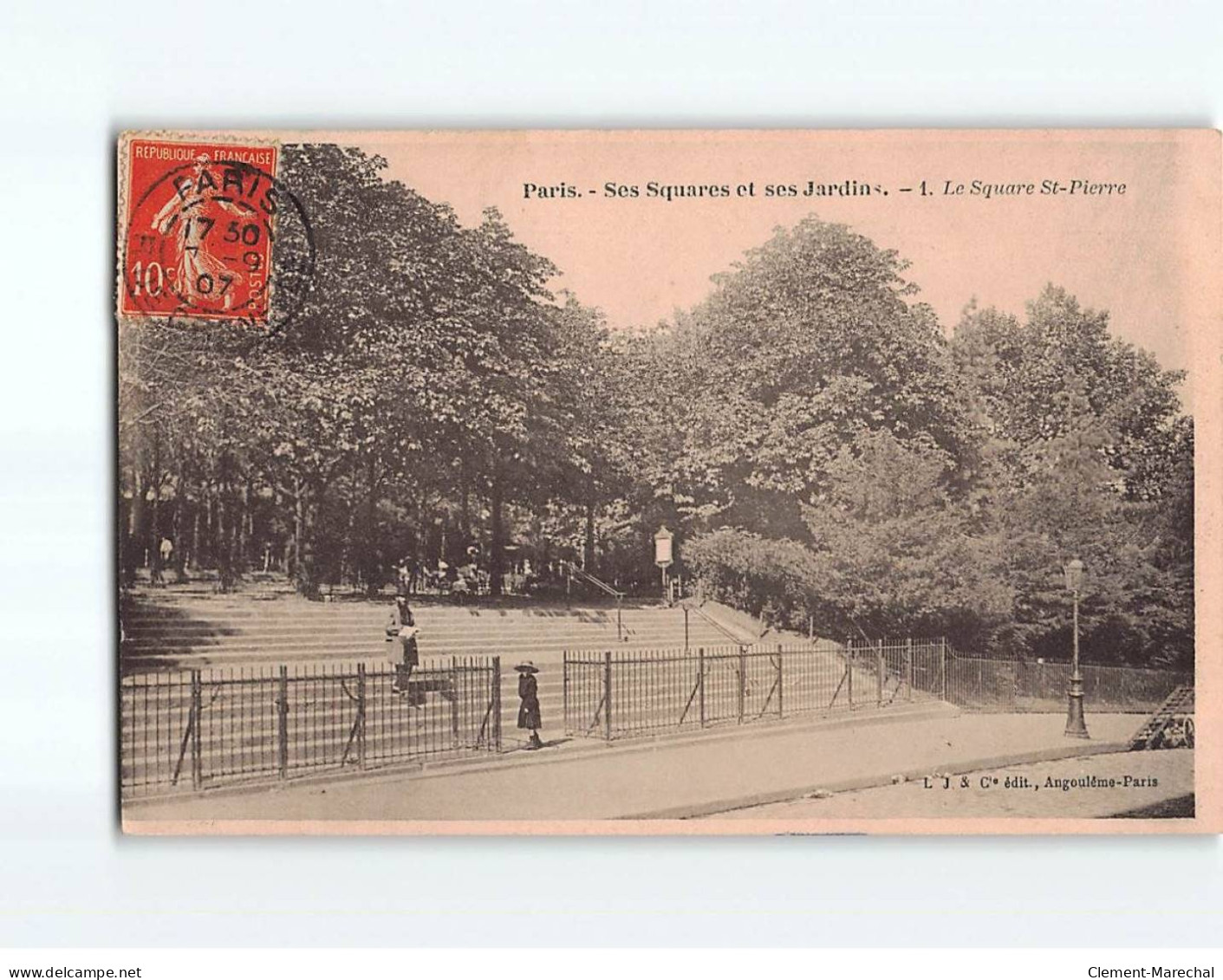 PARIS : Square Saint-Pierre - Très Bon état - Markten, Pleinen