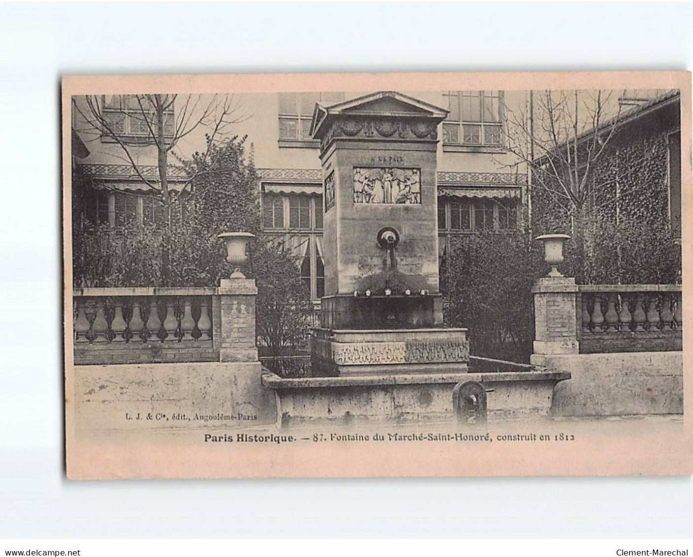 PARIS : Fontaine Du Marché Saint-Honoré - Très Bon état - Other Monuments