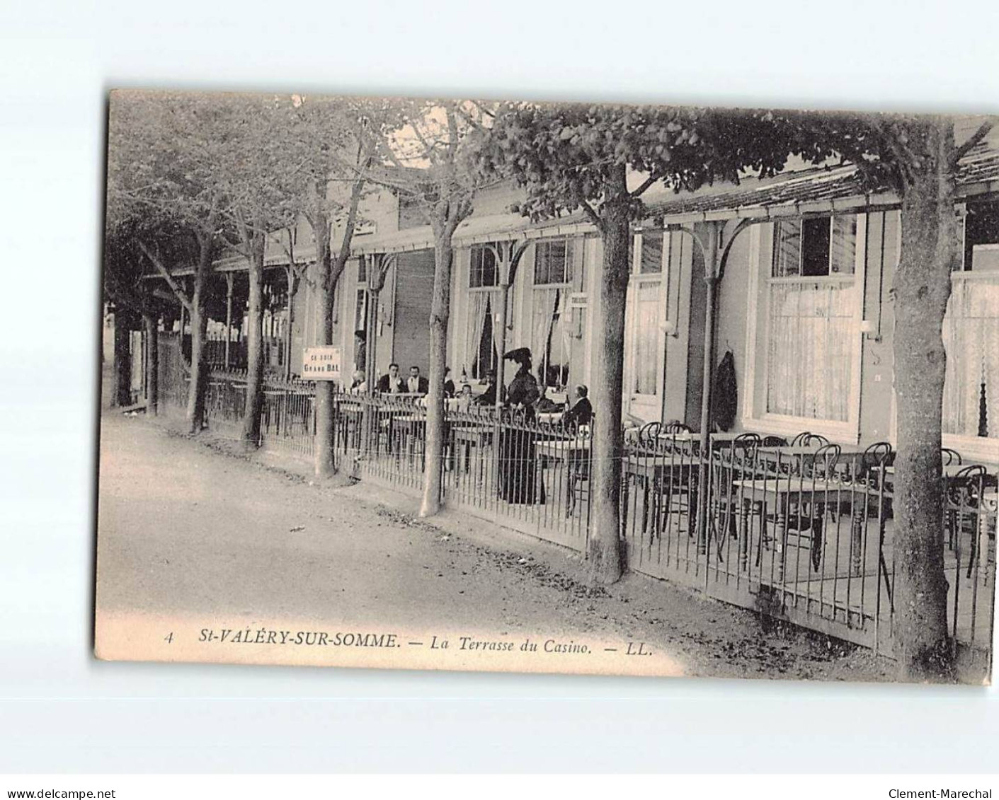 SAINT VALERY SUR SOMME : La Terrasse Du Casino - Très Bon état - Saint Valery Sur Somme