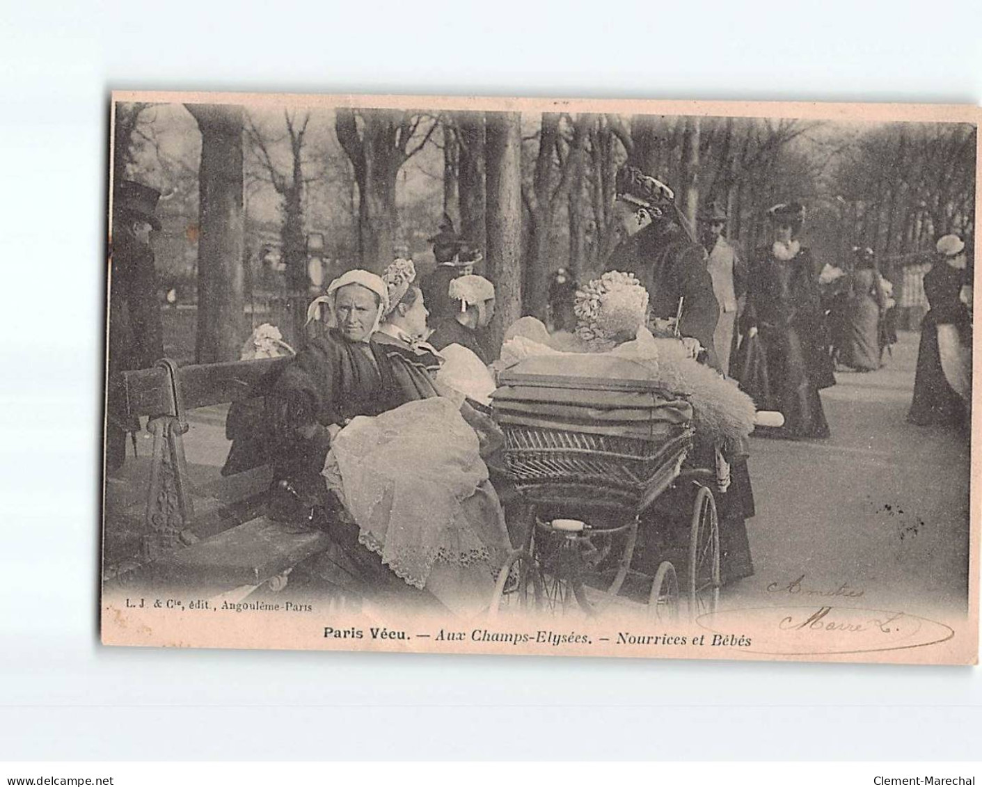 PARIS : Aux Champs-Elysées, Nourrices Et Bébés - état - Champs-Elysées