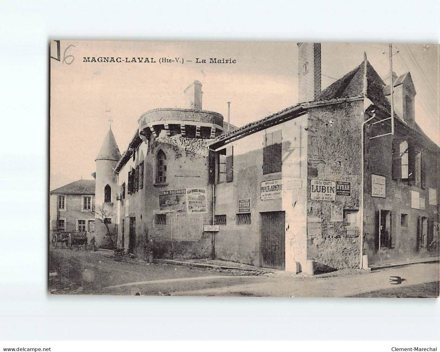 MAGNAC LAVAL : La Mairie - état - Other & Unclassified