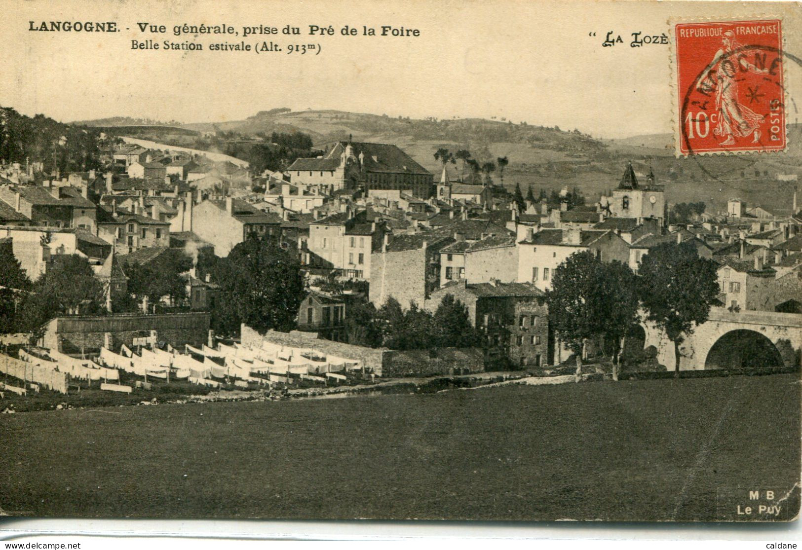 -48 - LOZERE -    LANGOGNE - Vue Prise Du Pré De La Foire - Langogne