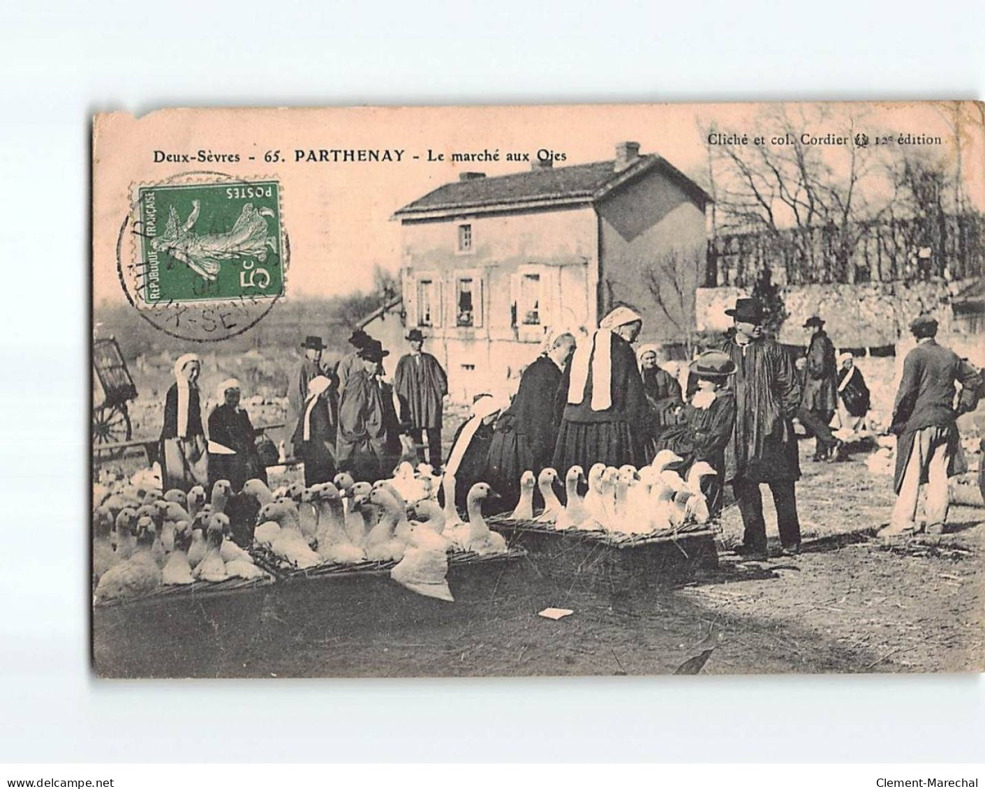 PARTHENAY : Le Marché Aux Oies - état - Parthenay