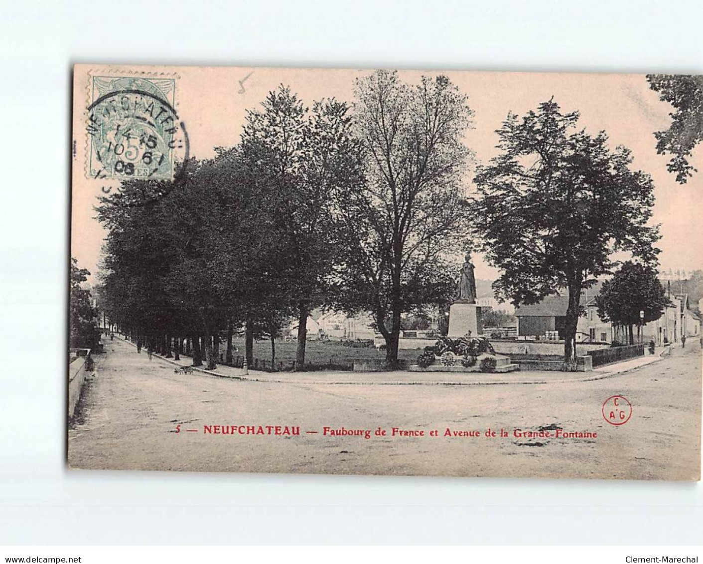NEUFCHATEAU : Faubourg De France Et Avenue De La Grande Fontaine - état - Neufchateau