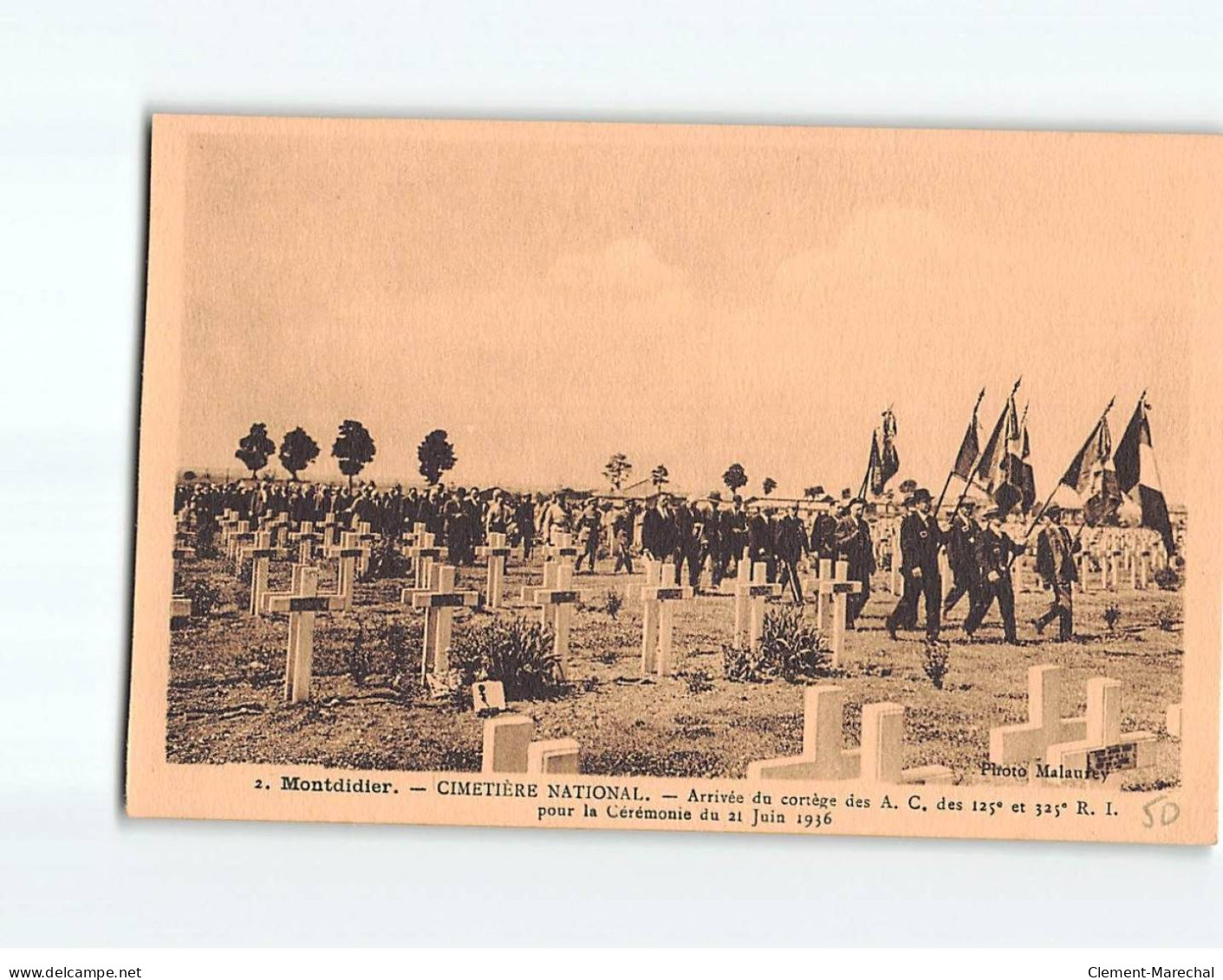 MONTDIDIER : Cimetière National, Arrivée Du Cortège Des A.C Des 125 Et 325e Pour La Cérémonie, Juin 1916 - Très Bon état - Montdidier