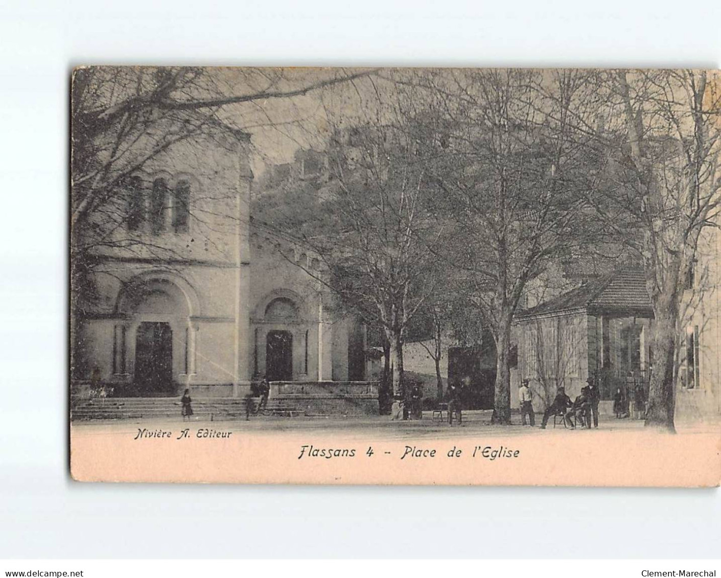 FLASSANS : Place De L'Eglise - état - Autres & Non Classés