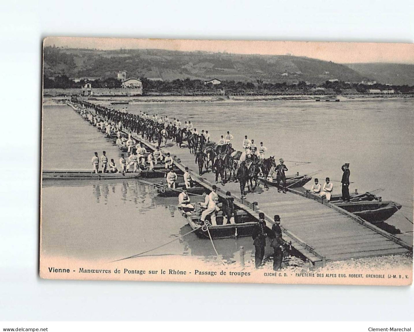 VIENNE : Manoeuvres De Pontage Sur Le Rhône, Passage De Troupes - état - Vienne