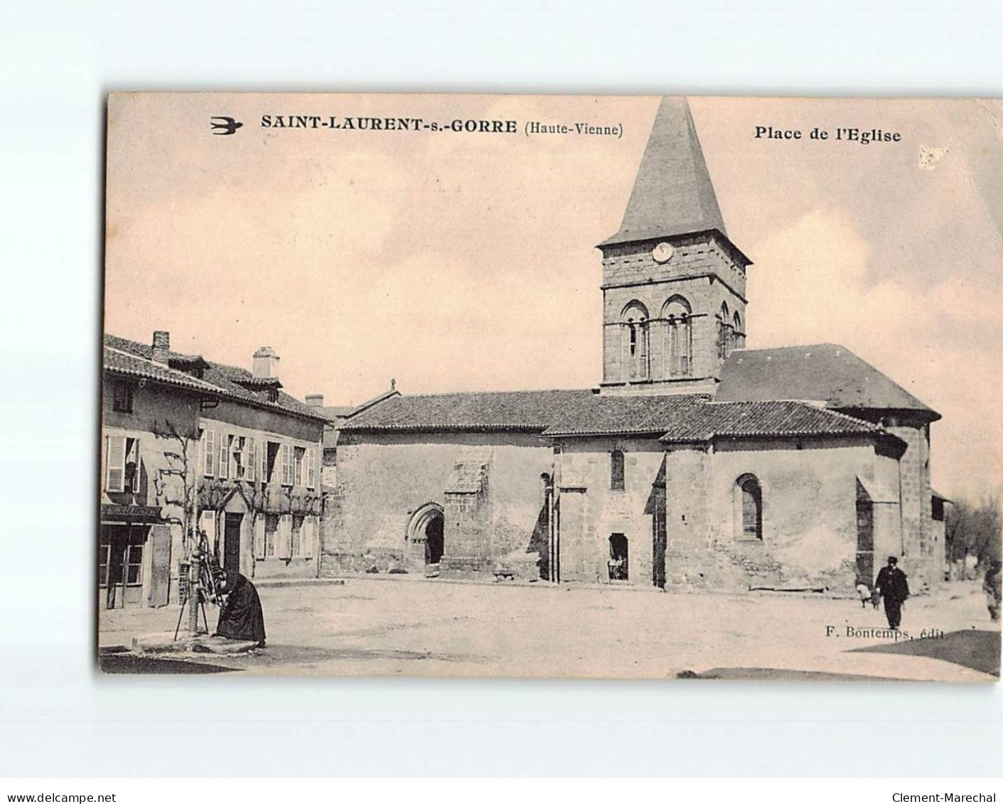 SAINT LAURENT SUR GORRE : Place De L'Eglise - état - Saint Laurent Sur Gorre