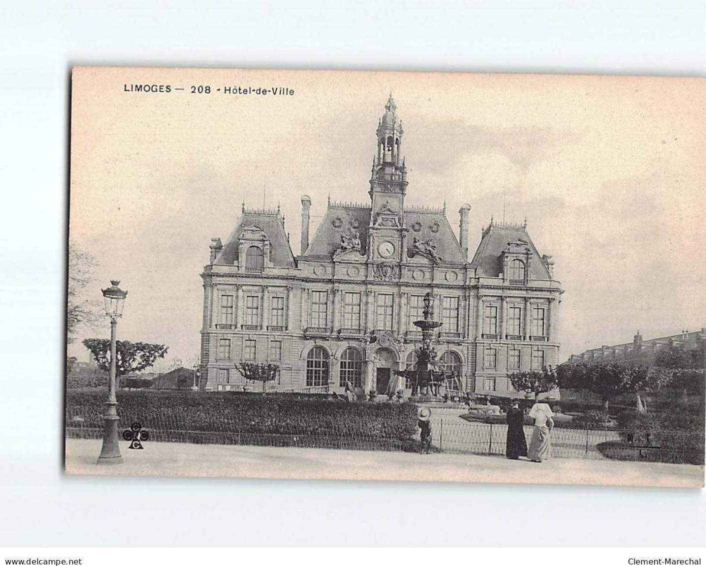 LIMOGES : Hôtel De Ville - état ( Partiellement Décollée ) - Limoges
