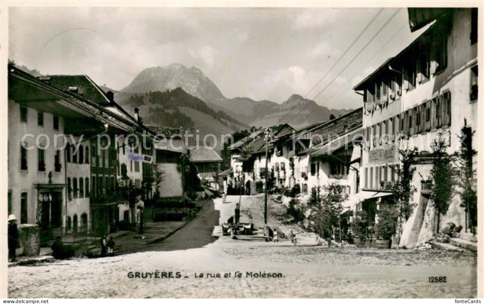 13756557 Gruyeres  Gruyere FR La Rue Et Le Moleson  - Sonstige & Ohne Zuordnung