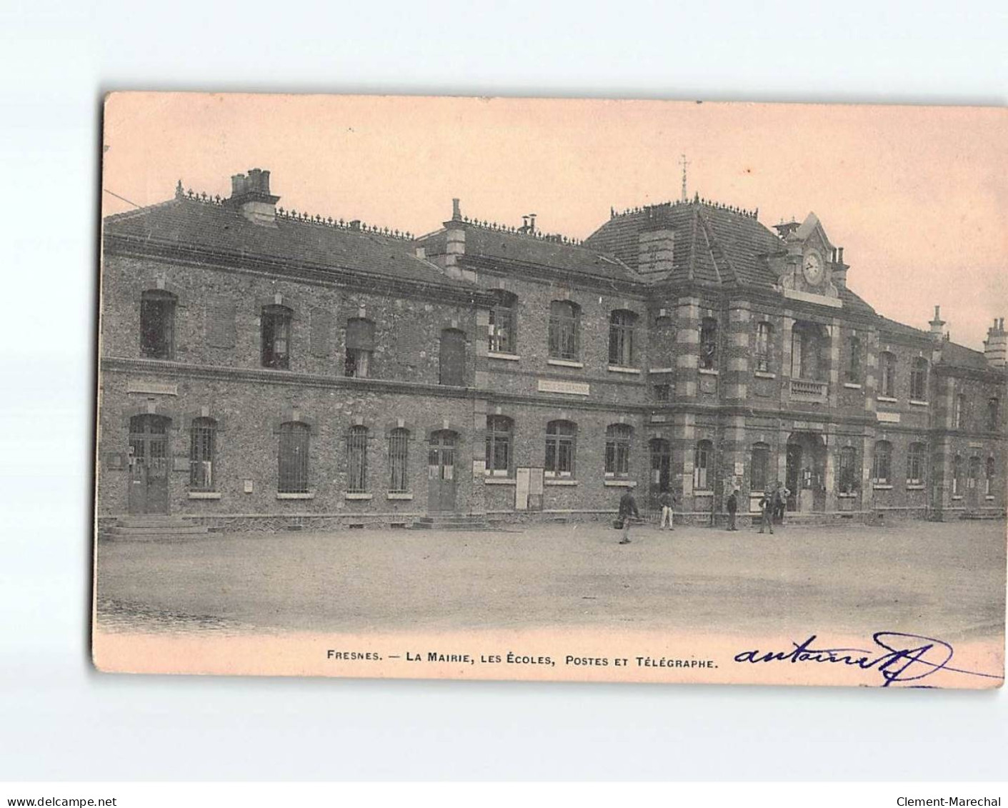 FRESNES : La Mairie, Les Ecoles, Postes Et Télégraphe - état - Fresnes