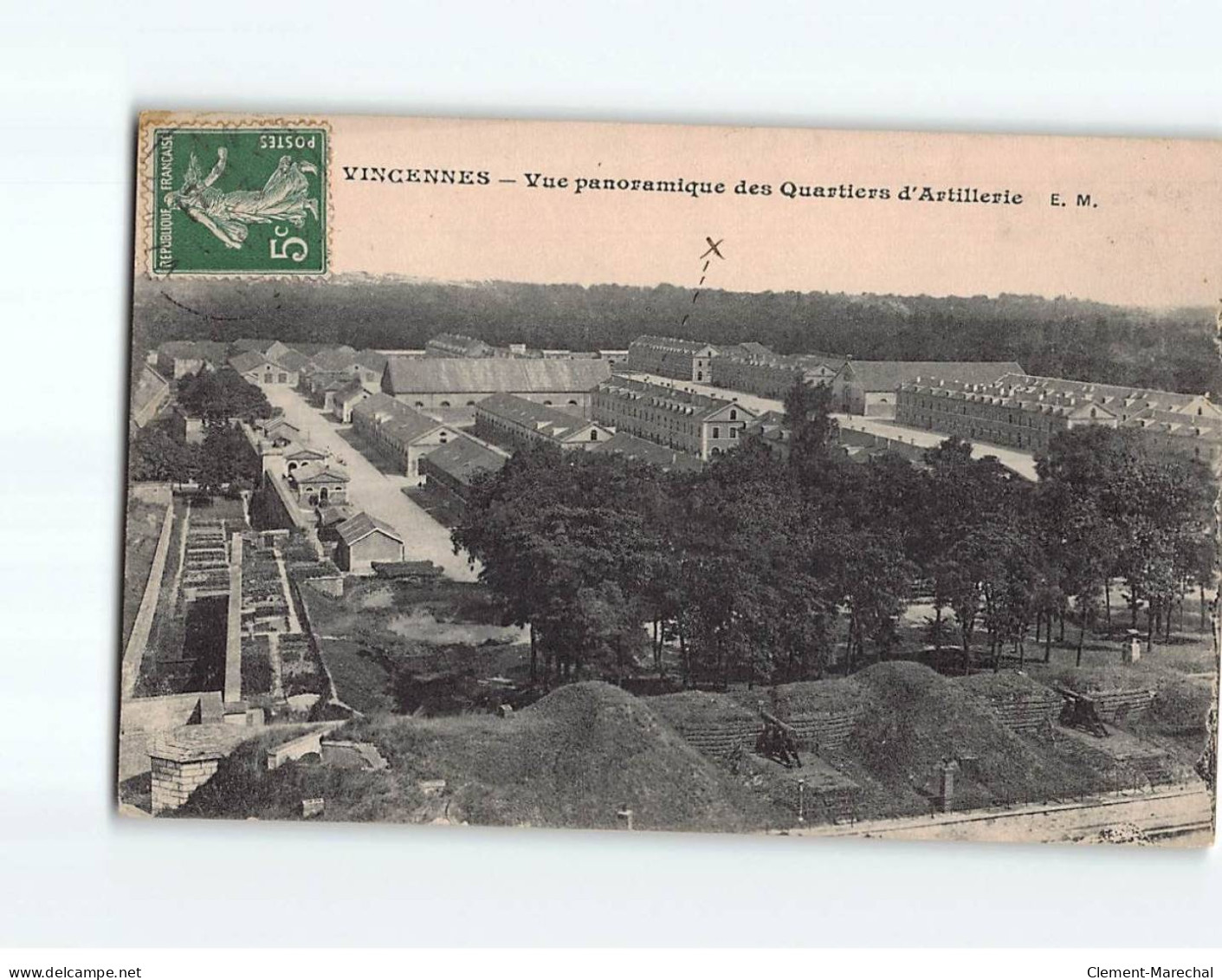 VINCENNES : Vue Panoramique Des Quartiers D'Artillerie - état - Vincennes