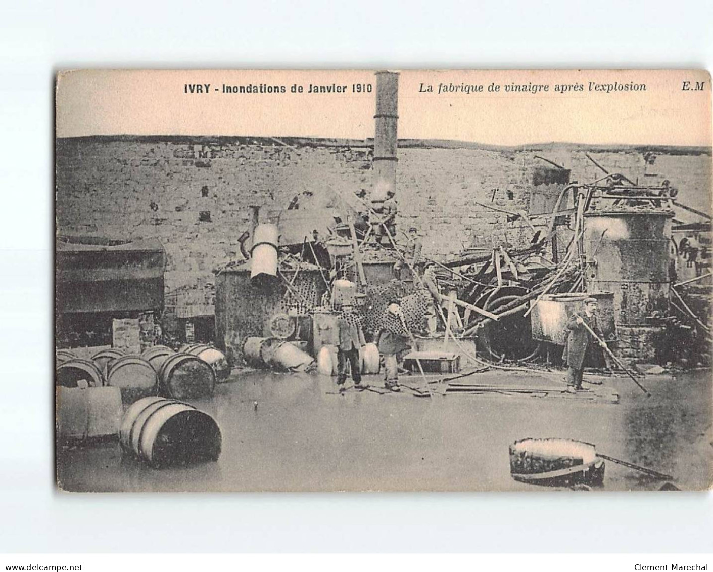 IVRY SUR SEINE : Inondations De Janvier 1910, La Fabrique De Vinaigre Après L'explosion - état - Ivry Sur Seine