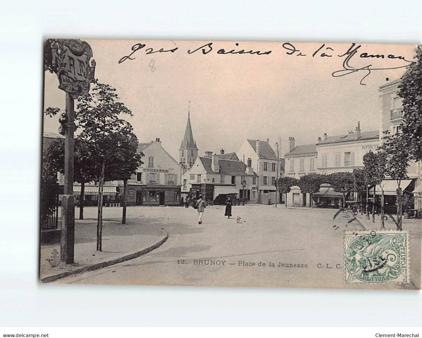 BRUNOY : Place De La Jeunesse - état - Brunoy