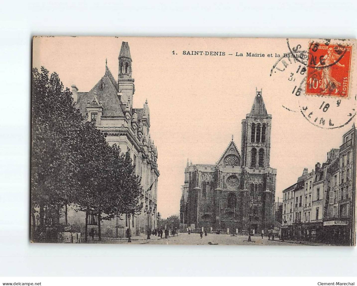 SAINT DENIS : La Mairie Et La Basilique - état - Saint Denis