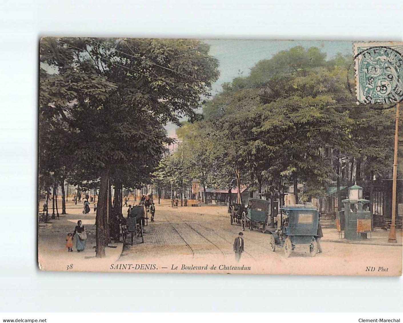 SAINT DENIS : Le Boulevard De Châteaudun - état - Saint Denis