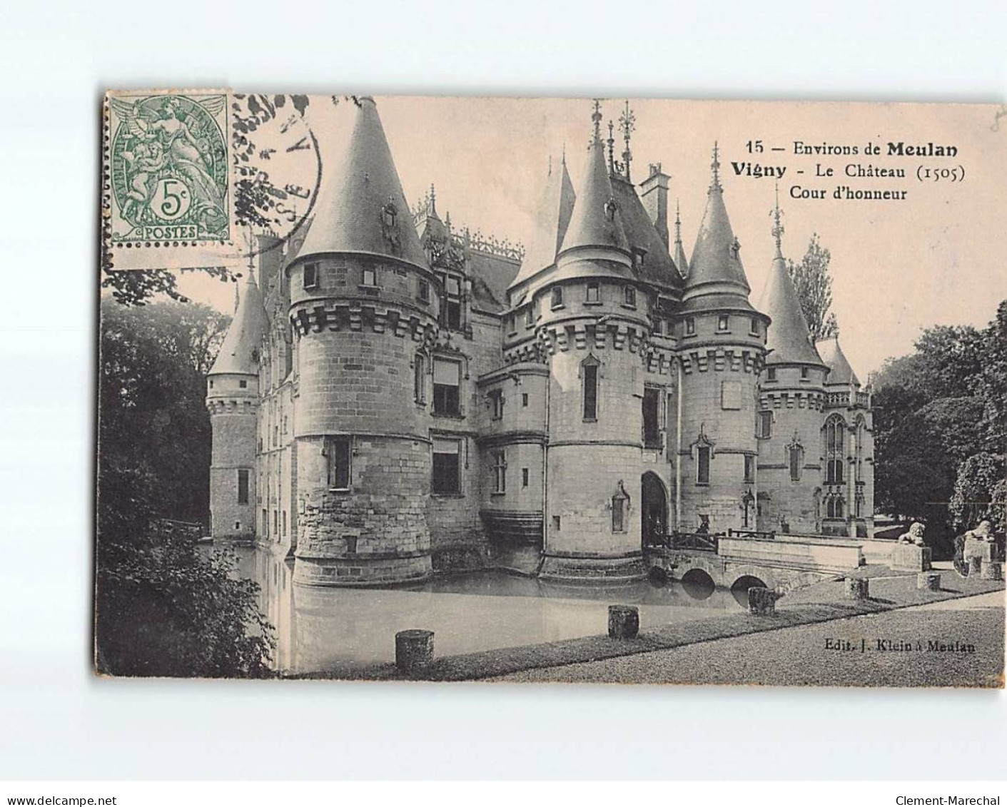 VIGNY : Le Château, Cour D'honneur - état - Vigny