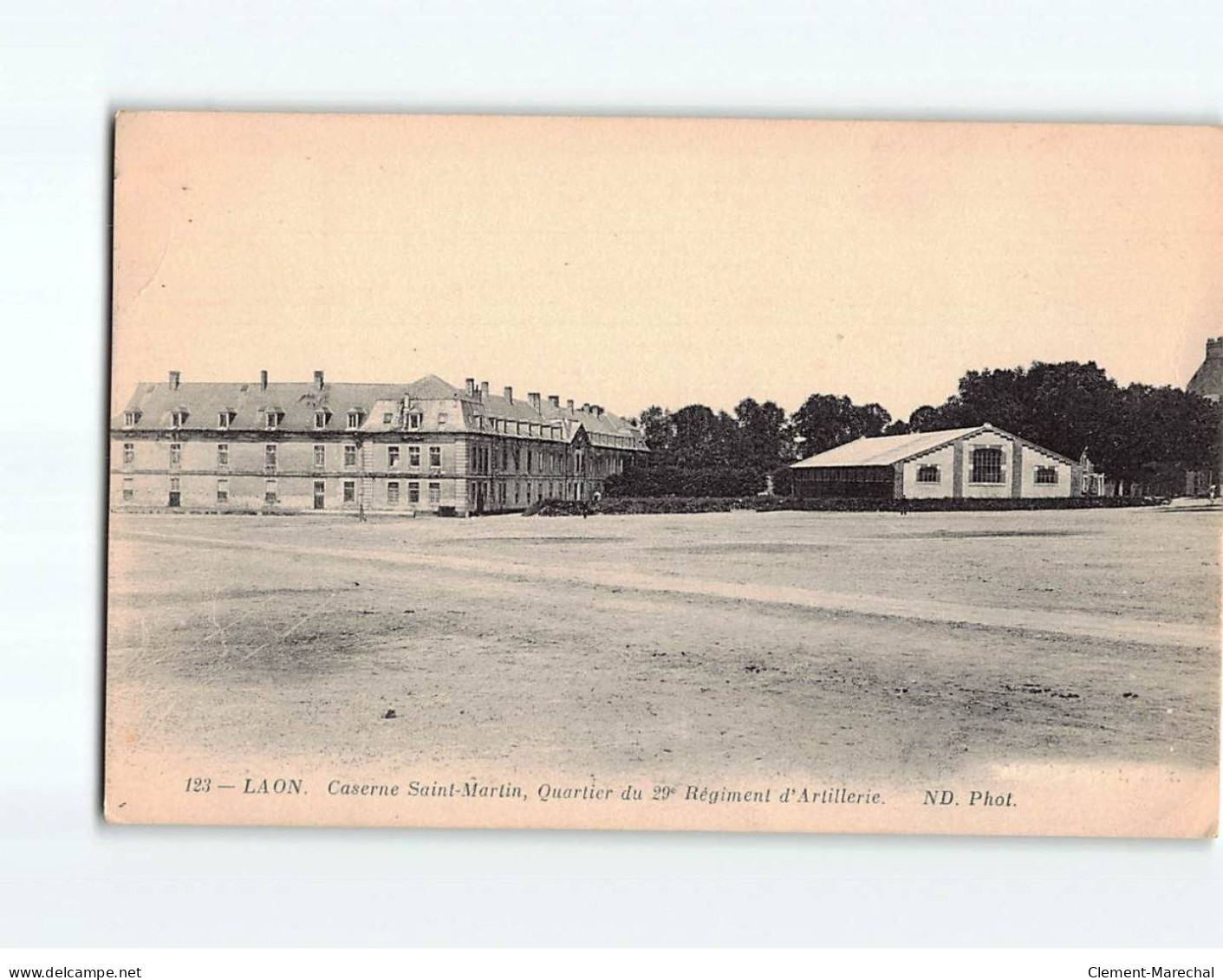 LAON : Caserne Saint-Martin, Quartier Du 29e Régiment D'Artillerie - Très Bon état - Laon