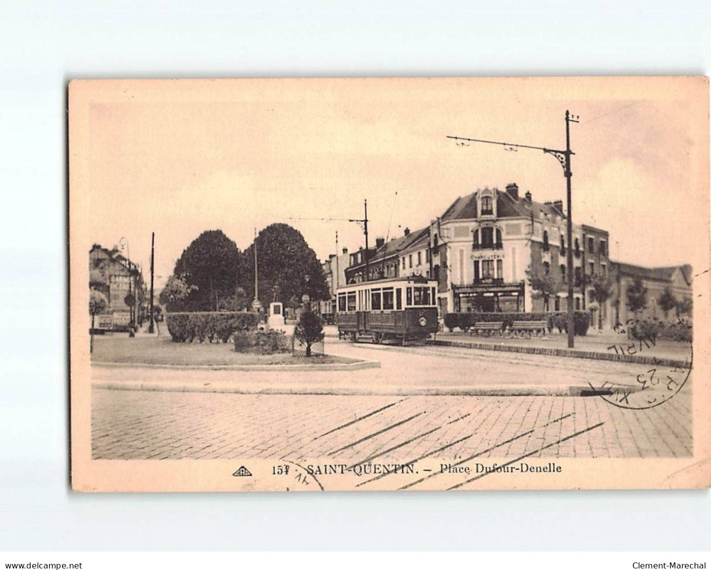 SAINT QUENTIN : Place Dufour-Denelle - état - Saint Quentin