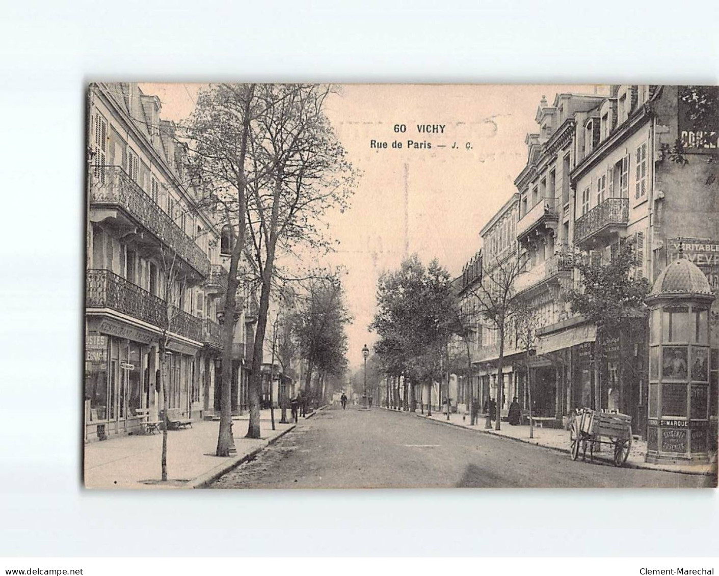 VICHY : Rue De Paris - état - Vichy