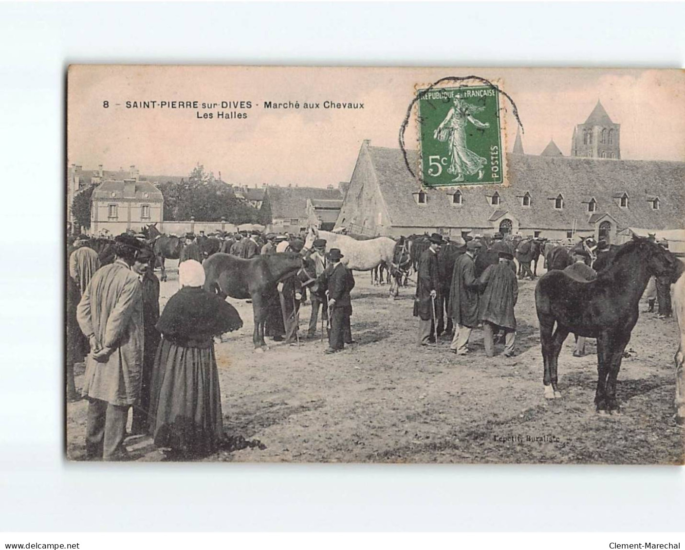 SAINT PIERRE SUR DIVES : Marché Aux Chevaux, Les Halles - état - Other & Unclassified