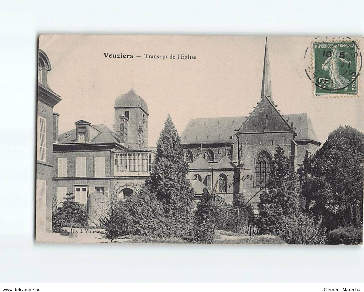 VOUZIERS : Transept De L'Eglise - état - Vouziers