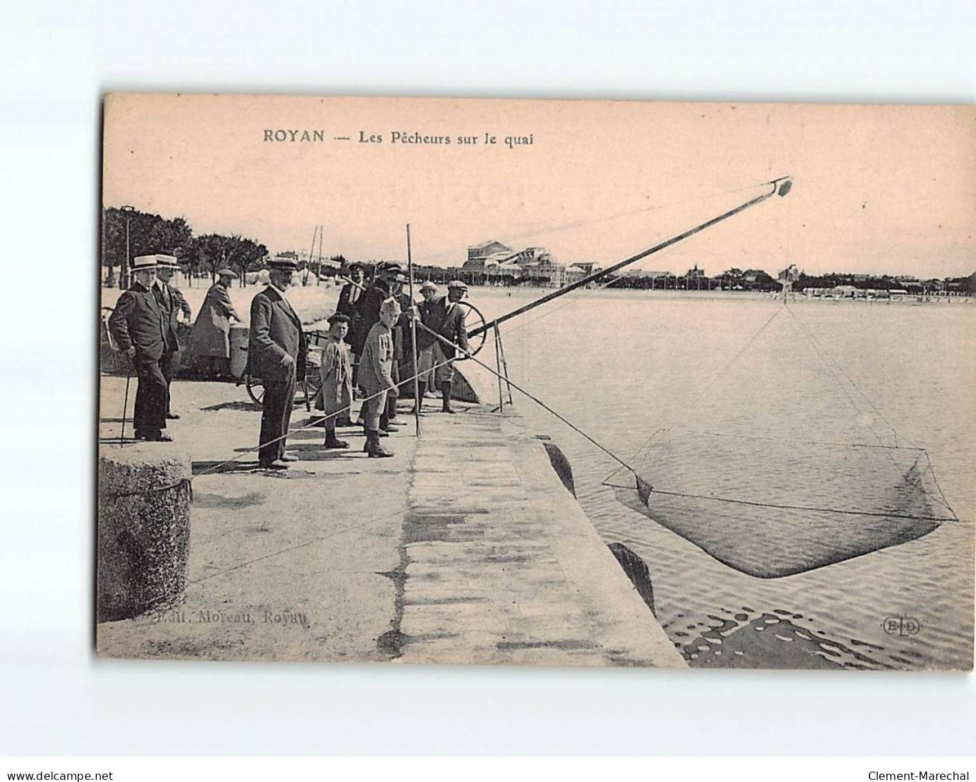 ROYAN : Les Pêcheurs Sur Le Quai - Très Bon état - Royan